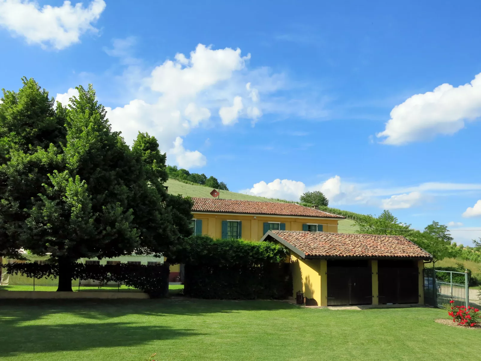 Cascina Virginia-Buiten