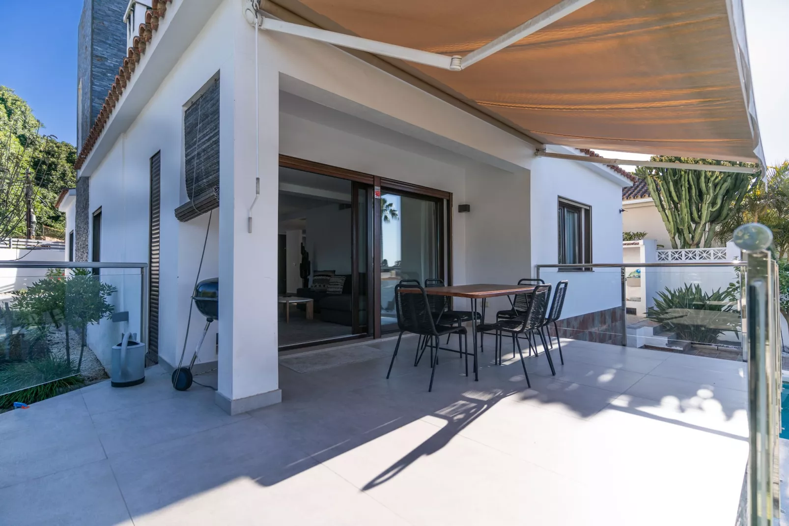 Modern Villa close to Costabella beach-Terras