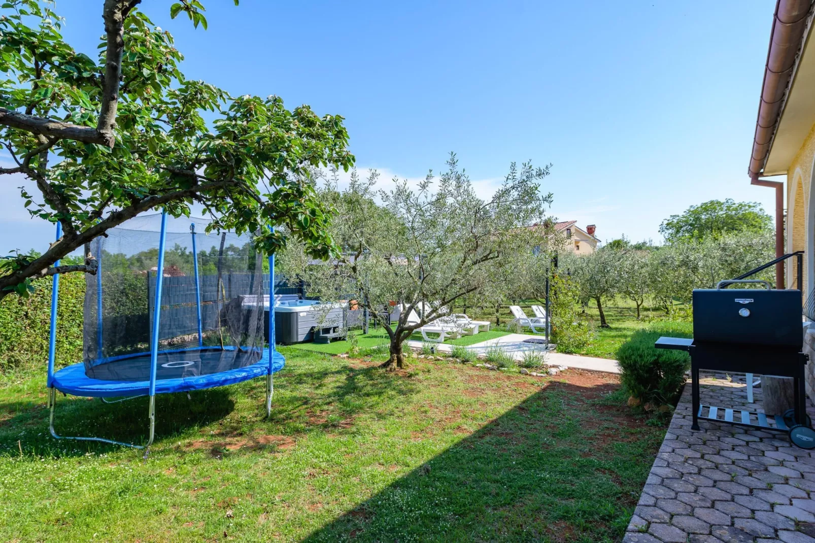 Apartment Josipa with Whirpool in Porec