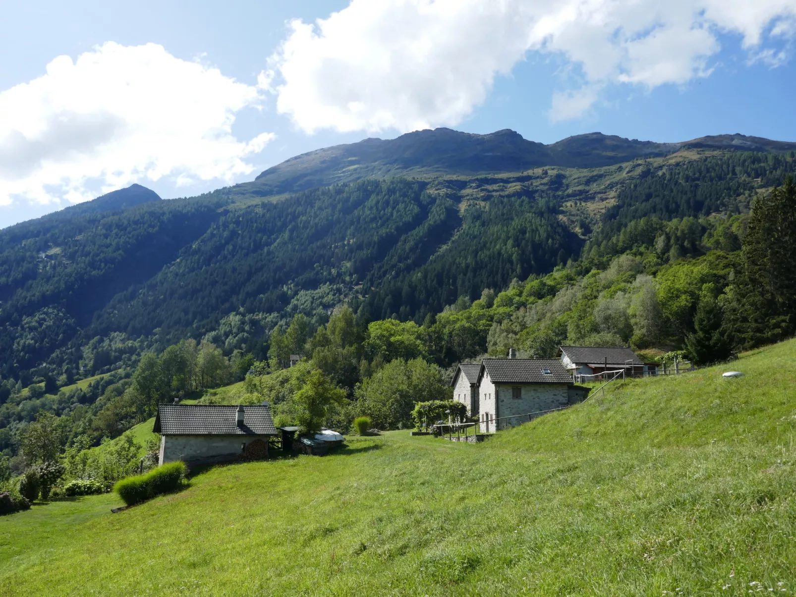 Rustico Montanara-Buiten