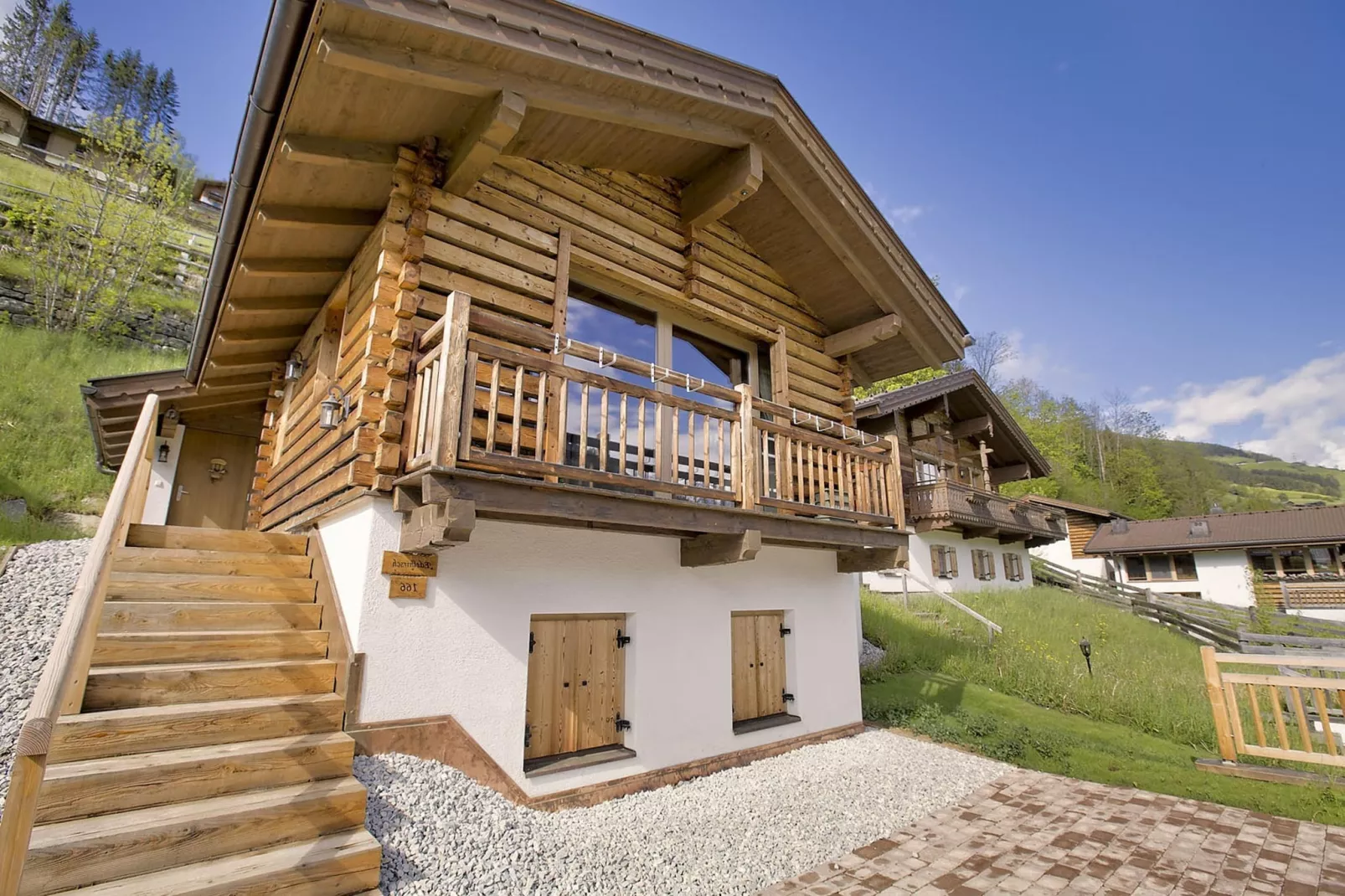 Schöneben  Chalet Edelhirsch-Buitenkant zomer