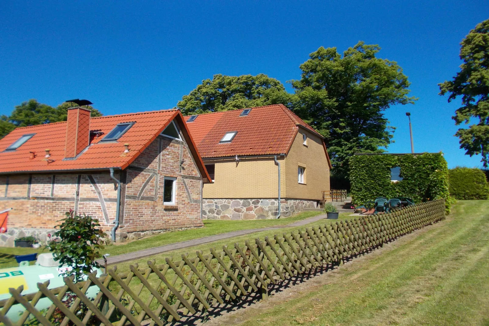 Platz im Grünen 3-Sfeer