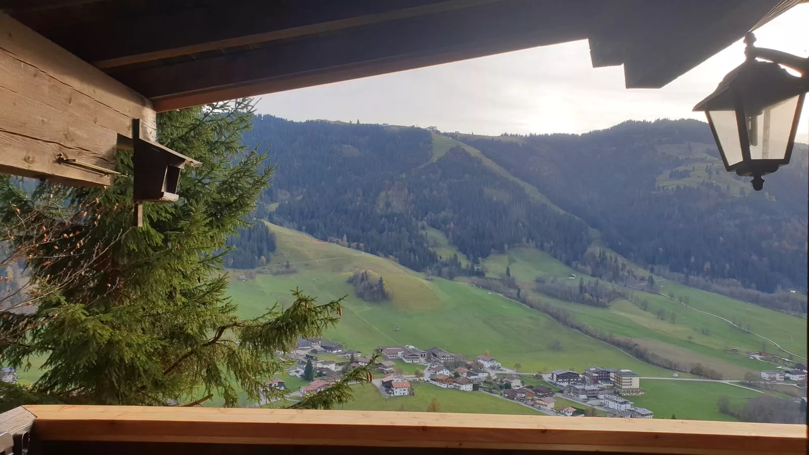 Sonnenhütte unten-Terrasbalkon