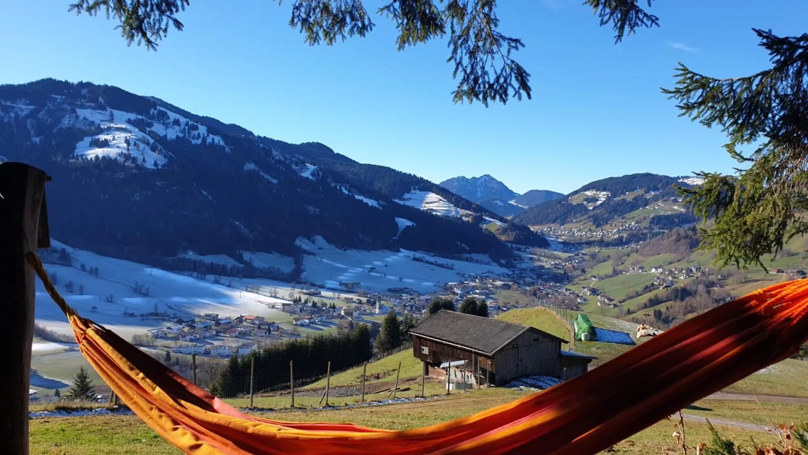 Sonnenhütte-Uitzicht winter