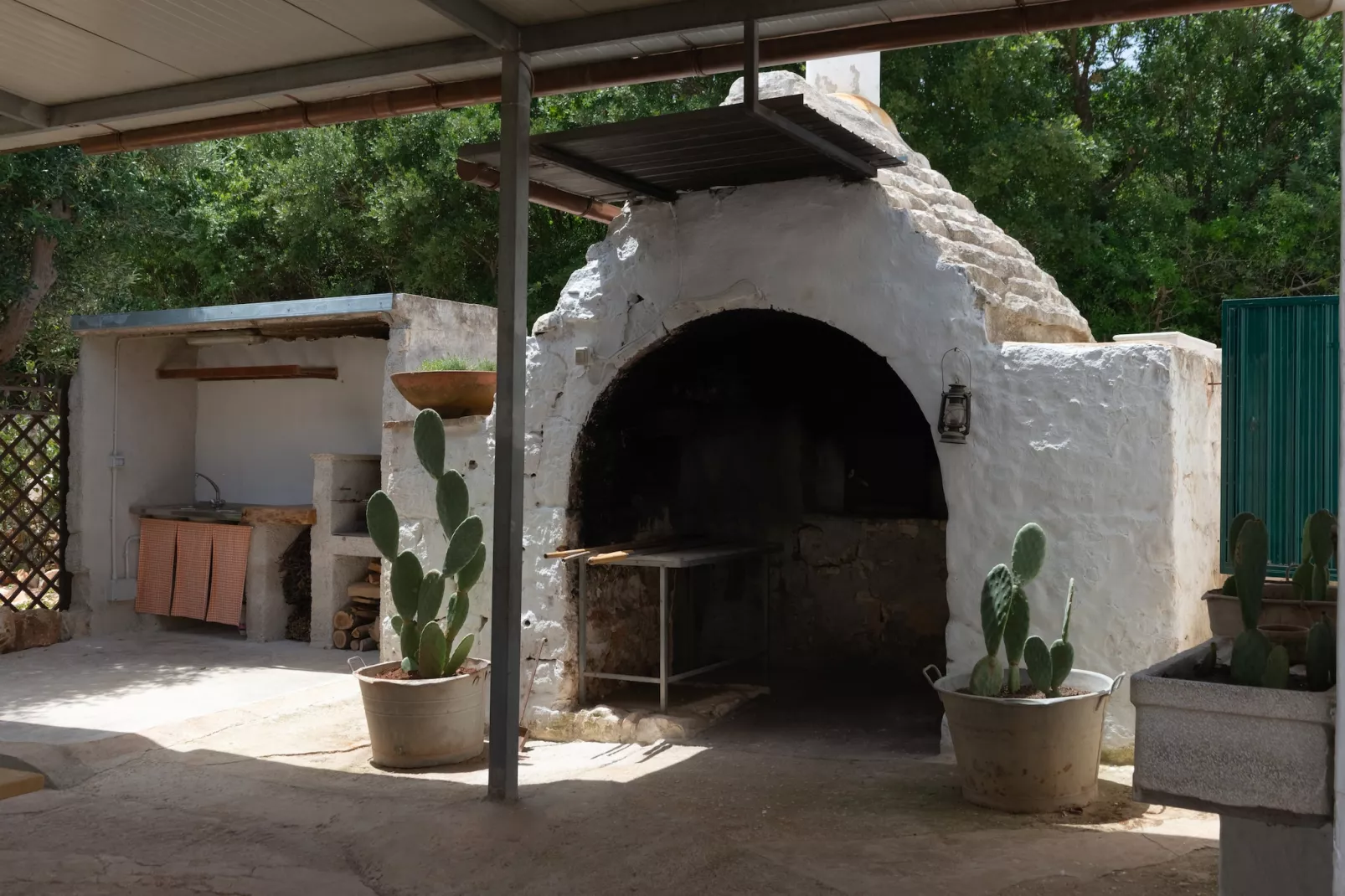 Lamia Papo in Ostuni-Tuinen zomer