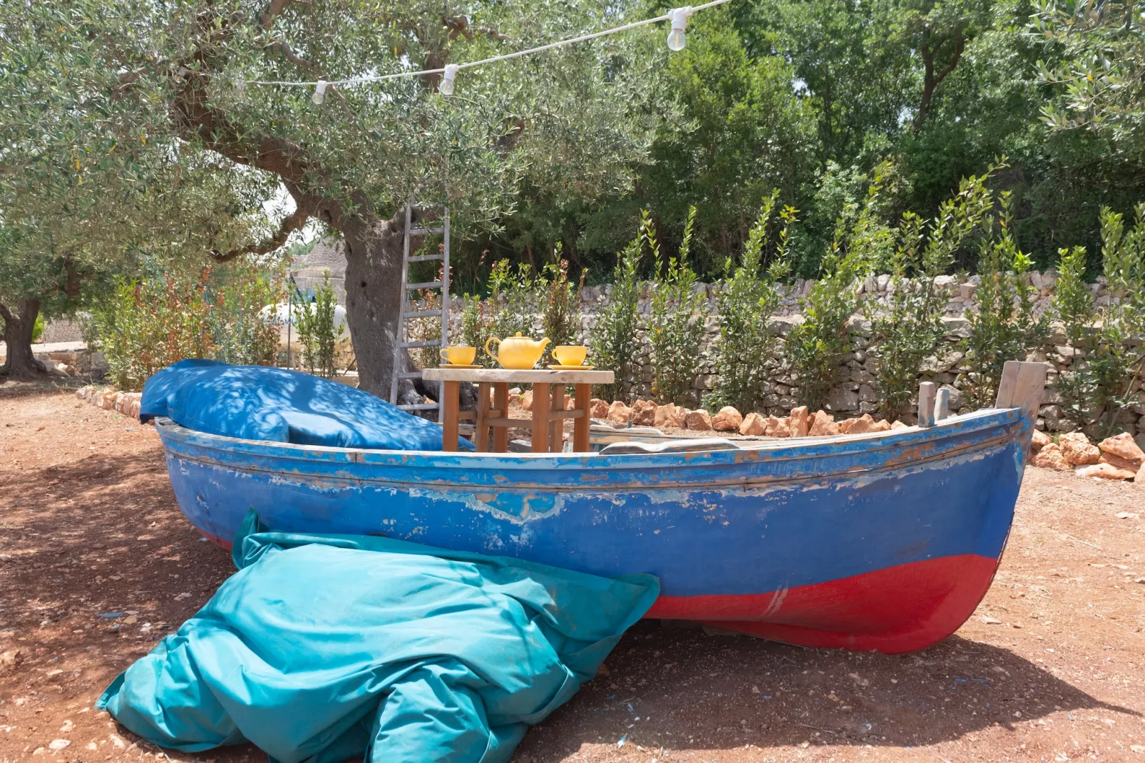 Lamia Papo in Ostuni-Tuinen zomer