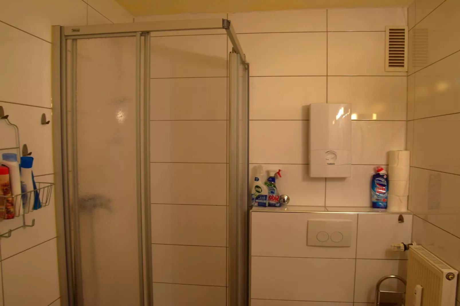 Ferienwohnung im Herzen des Ruhrgebiets-Badkamer