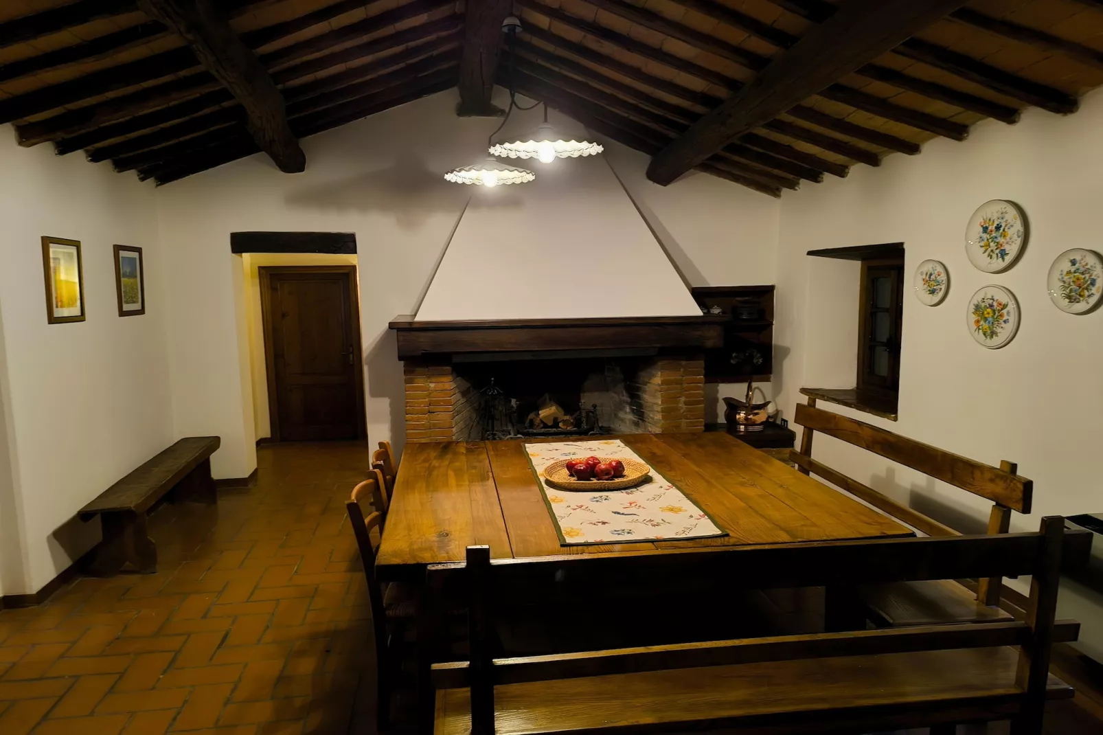 Agriturismo Podere Ceccherini in San Leolino - La Loggia-Woonkamer