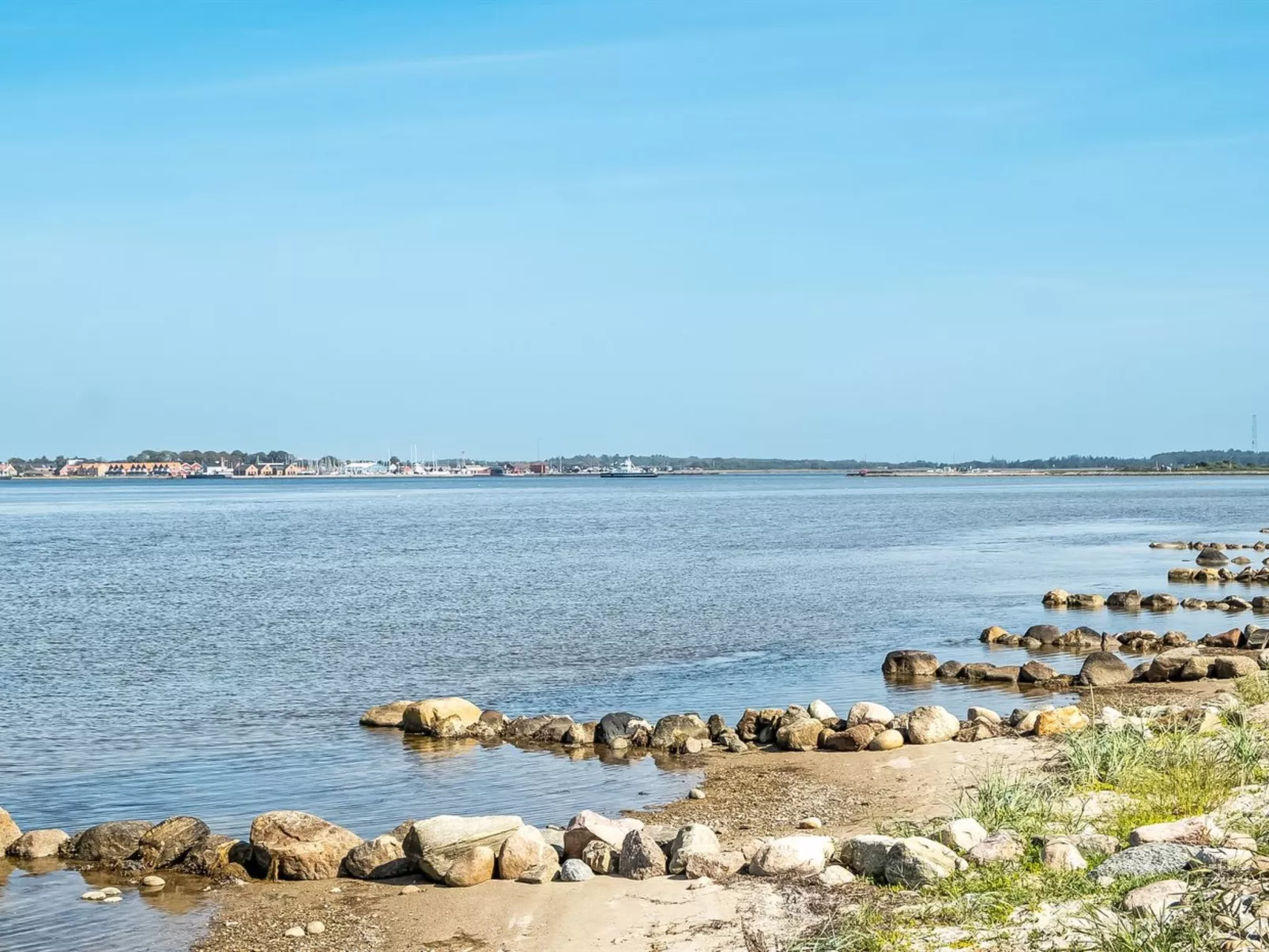 "Kanerva" - 100m to the inlet-Buiten