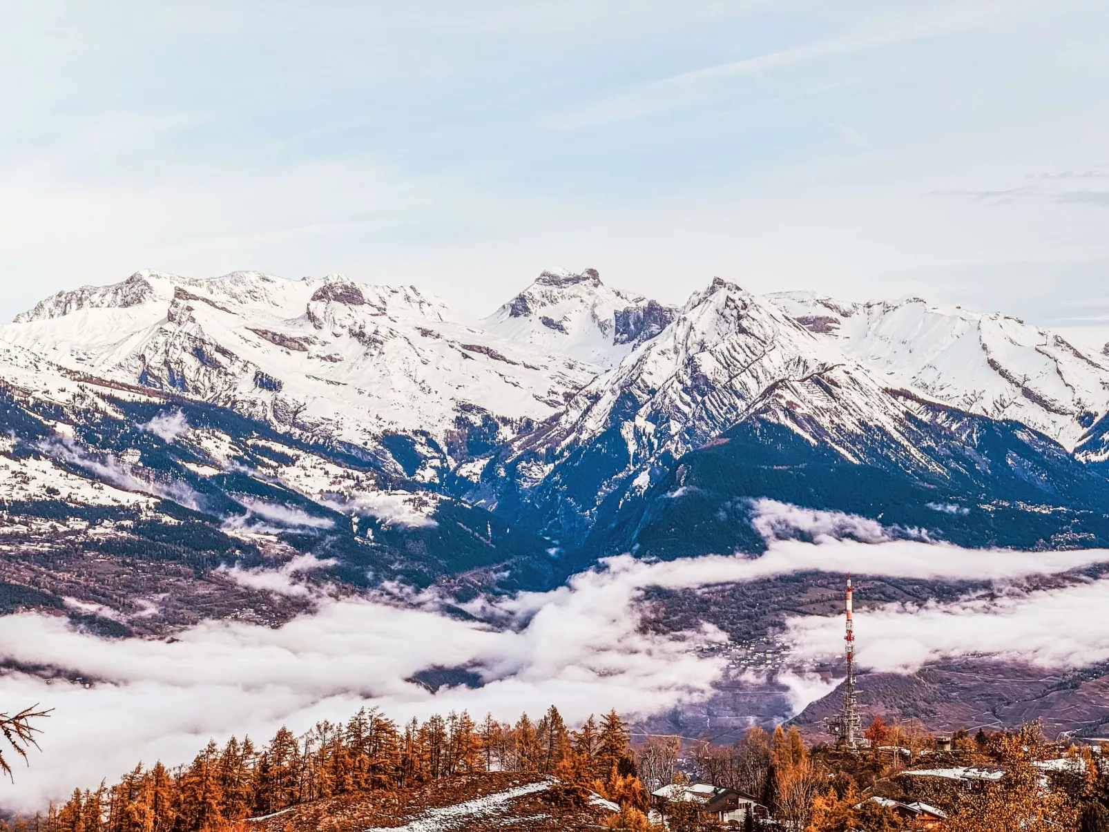 Swiss alps Cocoon Cascade 5-Buiten