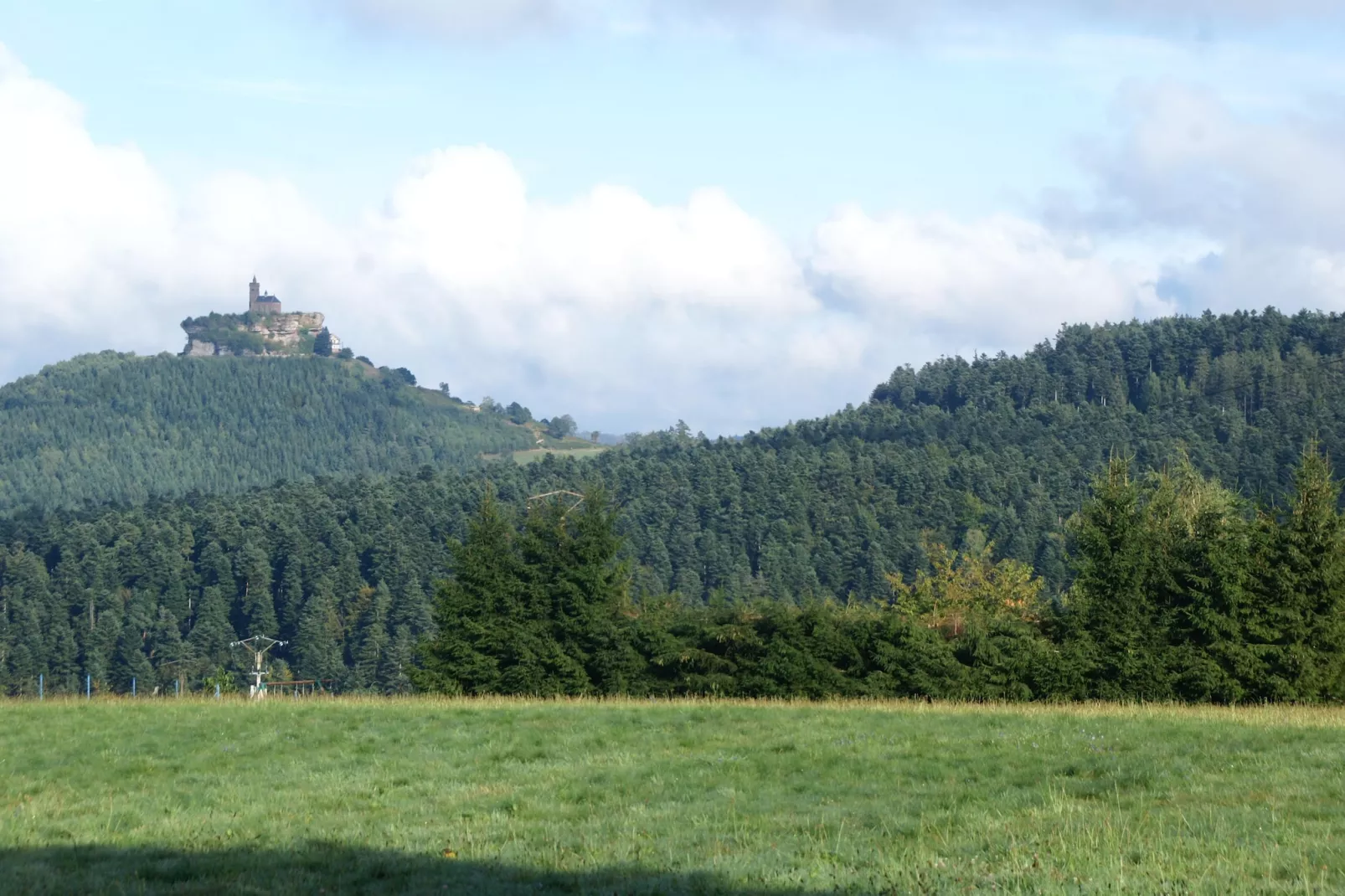 Chalet - LA HOUBE-Uitzicht zomer