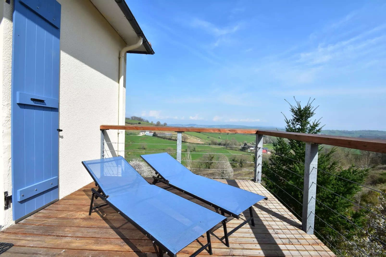 Apt  Piscine 4 pers - Levien-Terrasbalkon