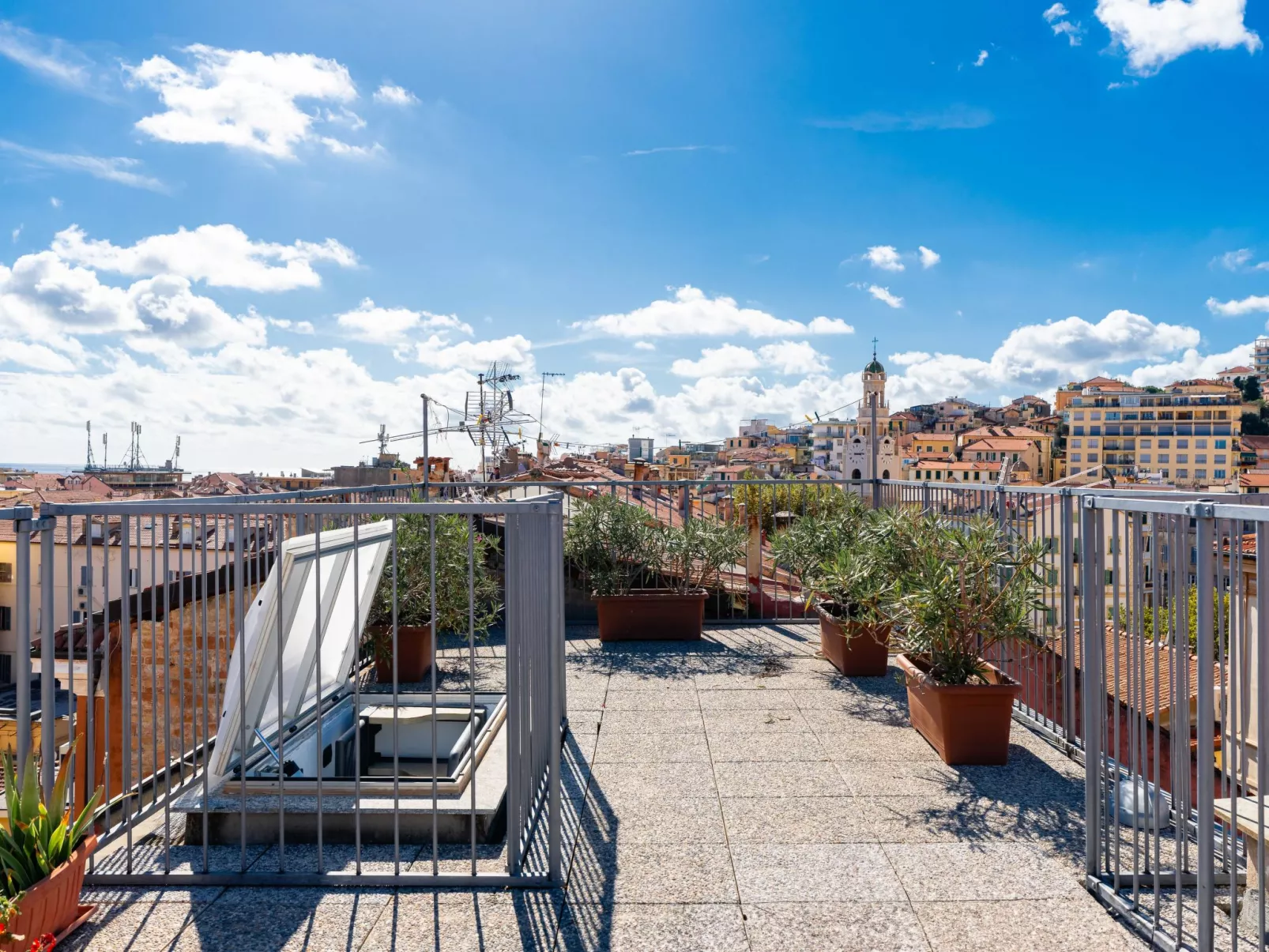 Terrazza vista Sanremo-Buiten