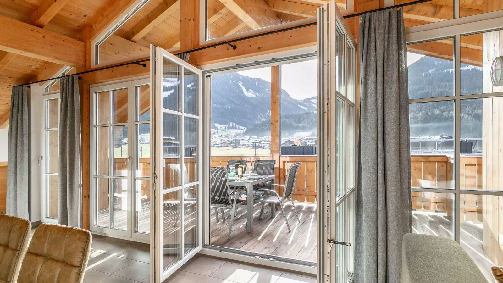 Edelalm Residenz Top 6-Terrasbalkon