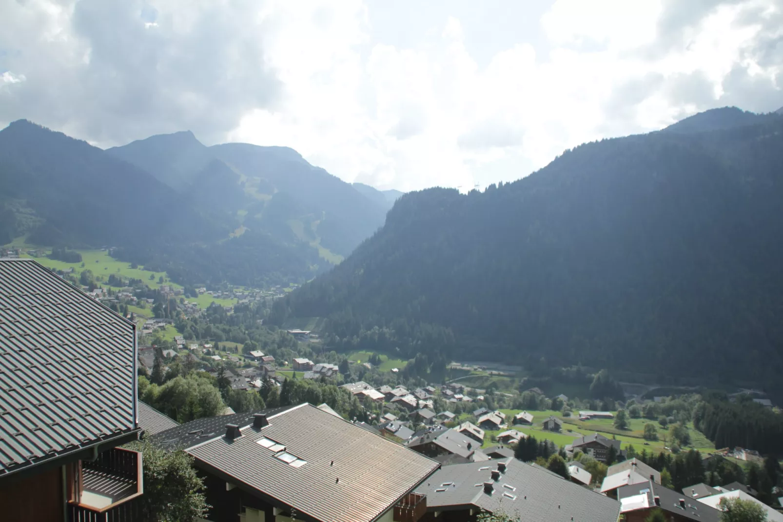 Alpage AGE8/9  VIEW & SUN 5 Pers.-Buitenlucht