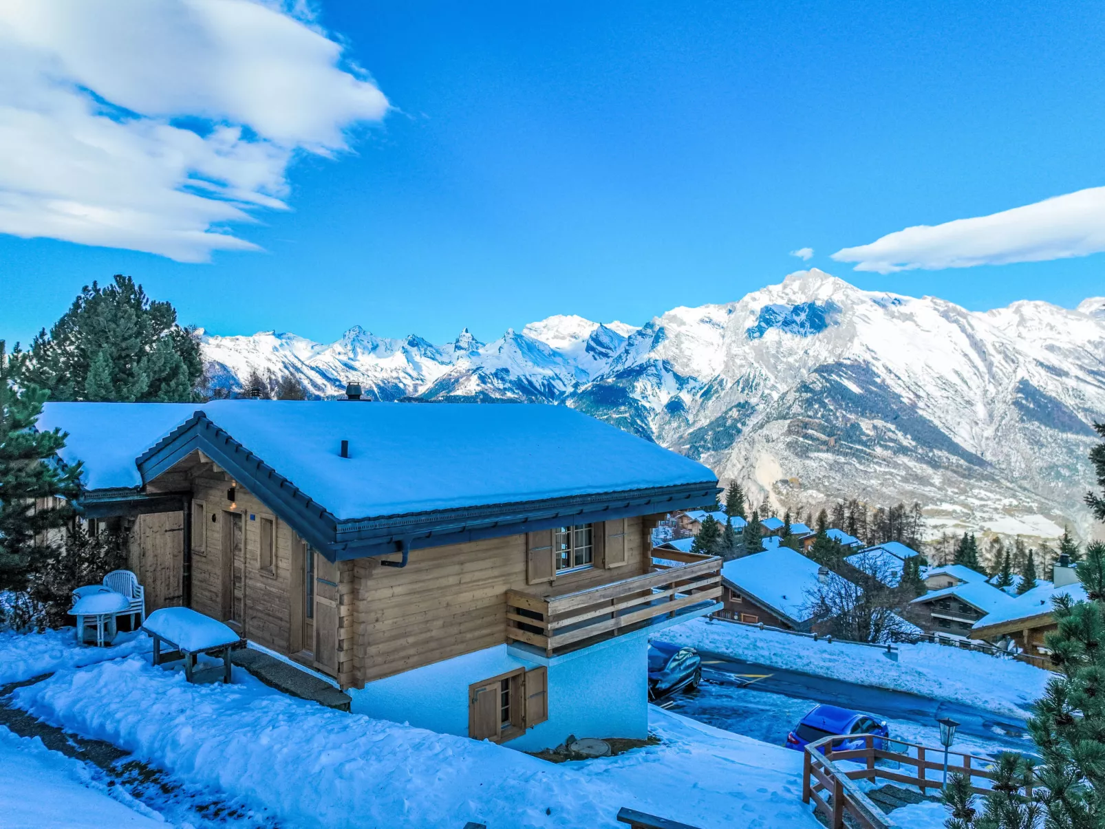 Chalet Dominique-Buiten