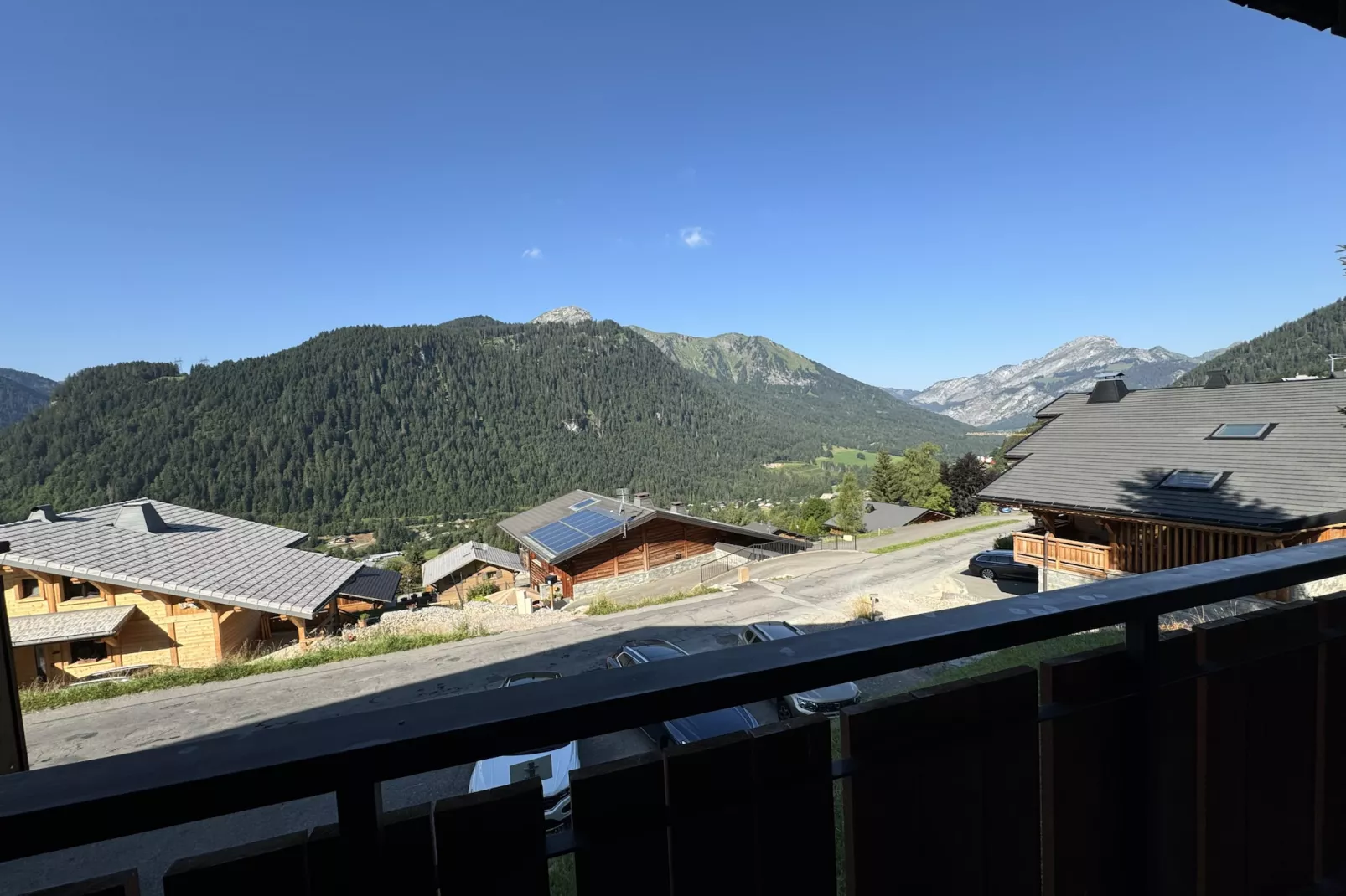 HAMEAU DES 4 SAISONS HSC113 MOUNTAIN & VIEW 6 Pers-Buitenlucht