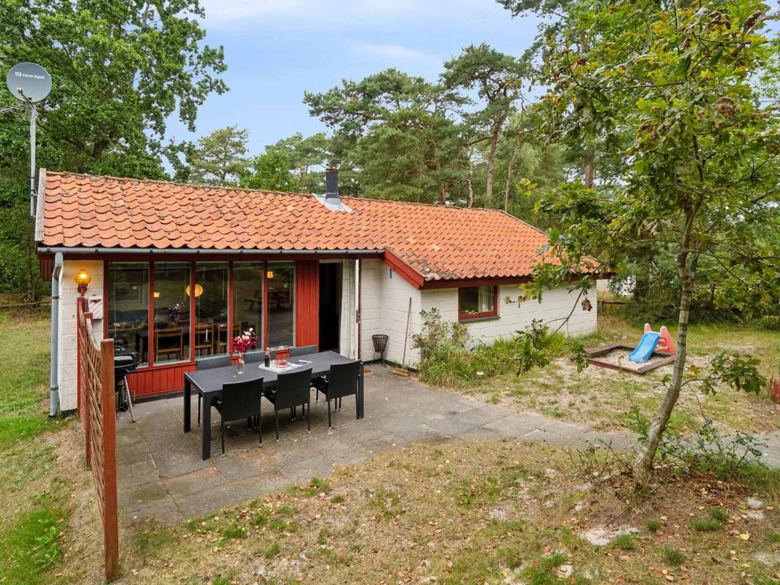 "Zoya" - 300m from the sea-Buiten