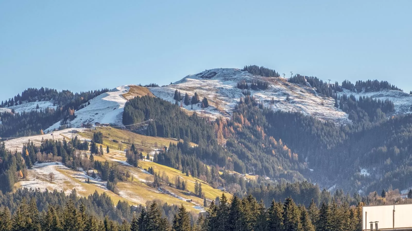 Gästehaus Staffner 100m 4 bis 9 Personen-Uitzicht winter