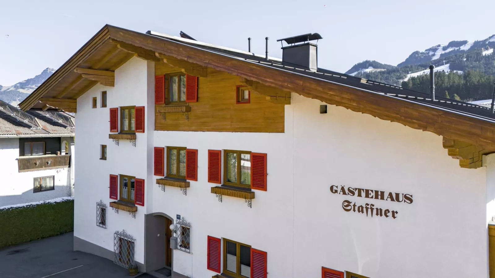 Gästehaus Staffner 100m 4 bis 9 Personen-Exterieur winter