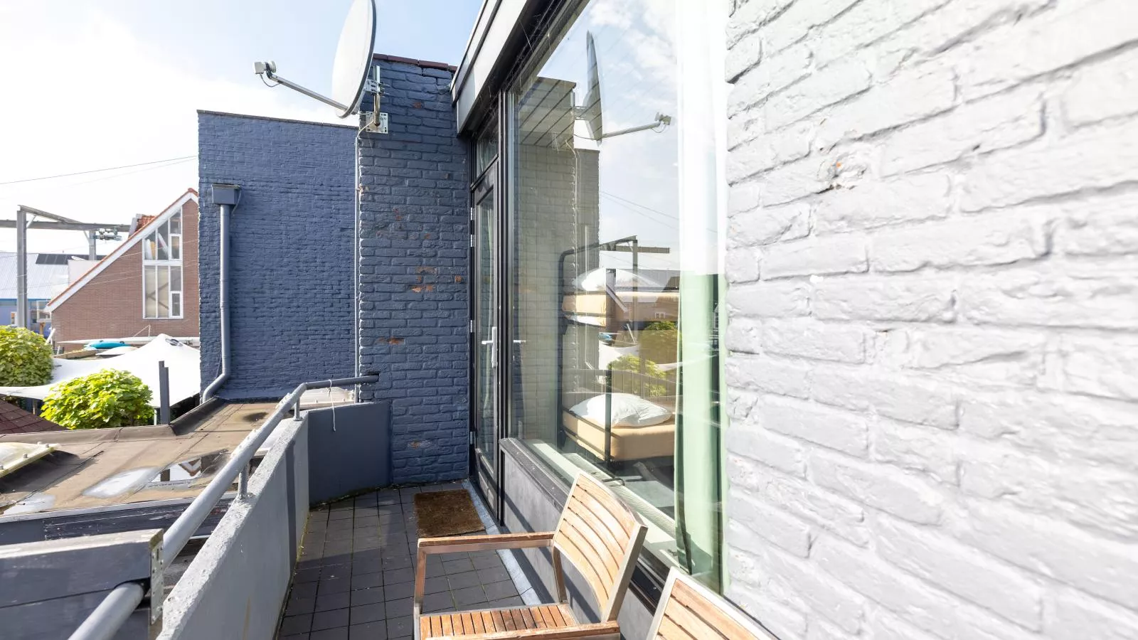 De Kaag Watersport Groepsaccommodatie - 80 pers-Terrasbalkon