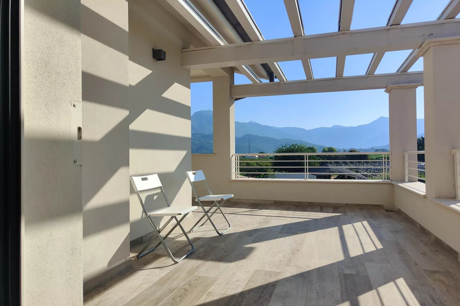 Casa Simone Lido di Camaiore-Terrasbalkon