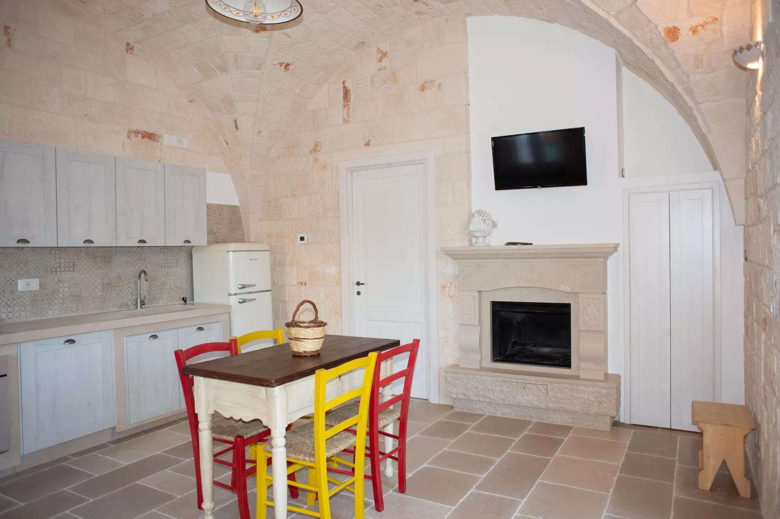 Dimora Maria Charming Home Cisternino - 9 pax-Eetkamer