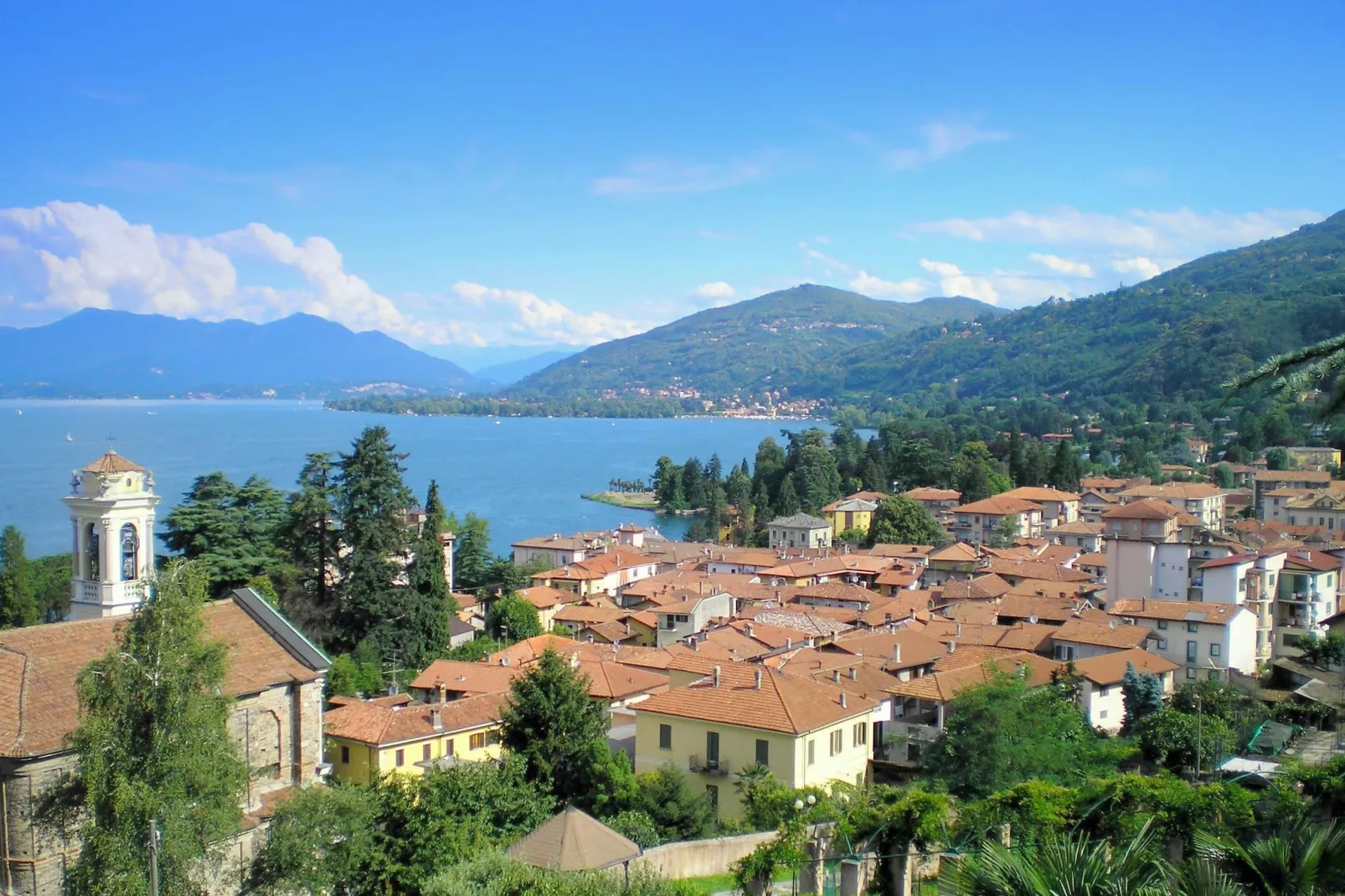 Casa Cristina Meina Centro 4-Gebieden zomer 5km