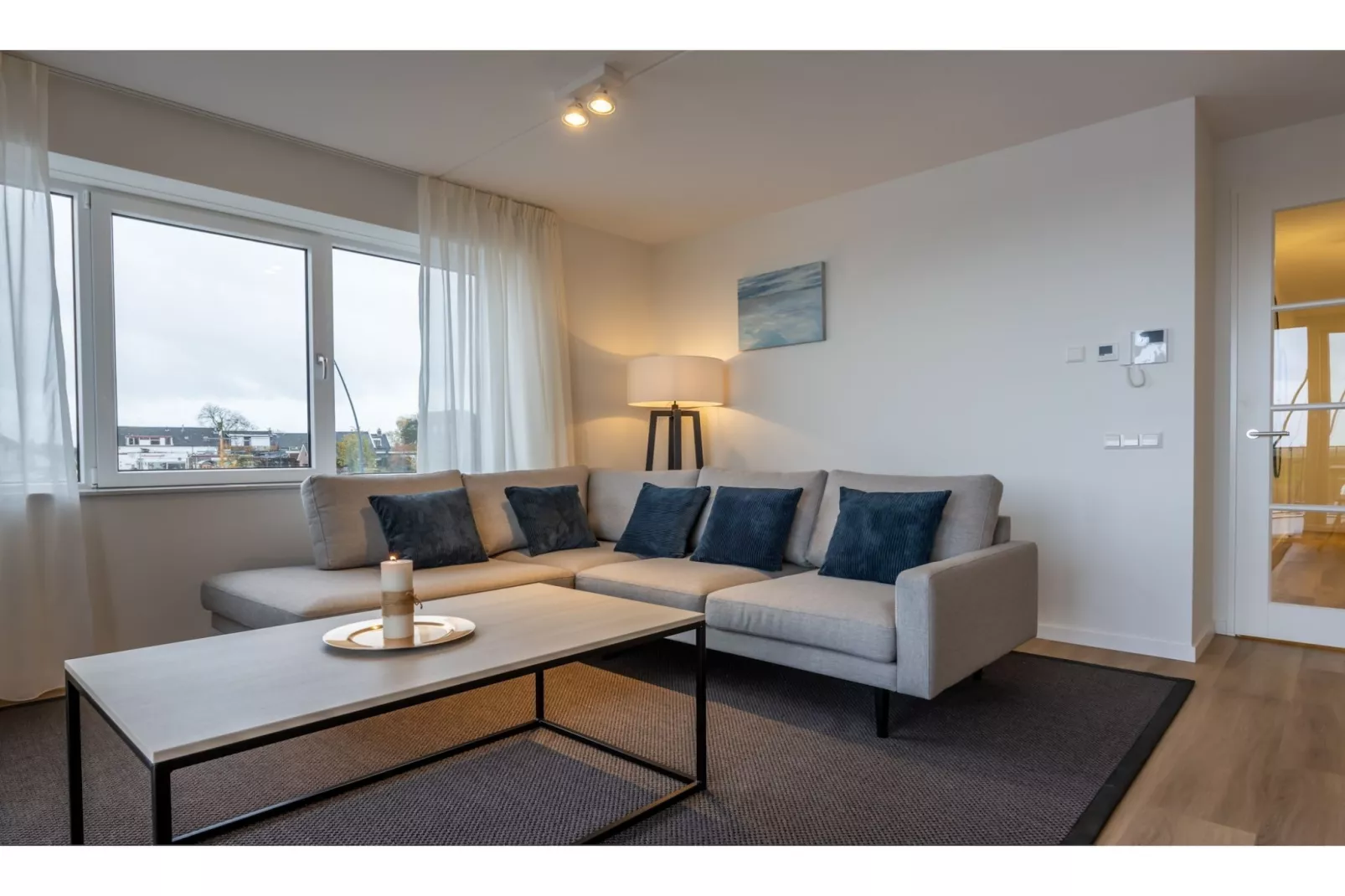 Harbour Loft 1G -uitzicht jachthaven-Woonkamer