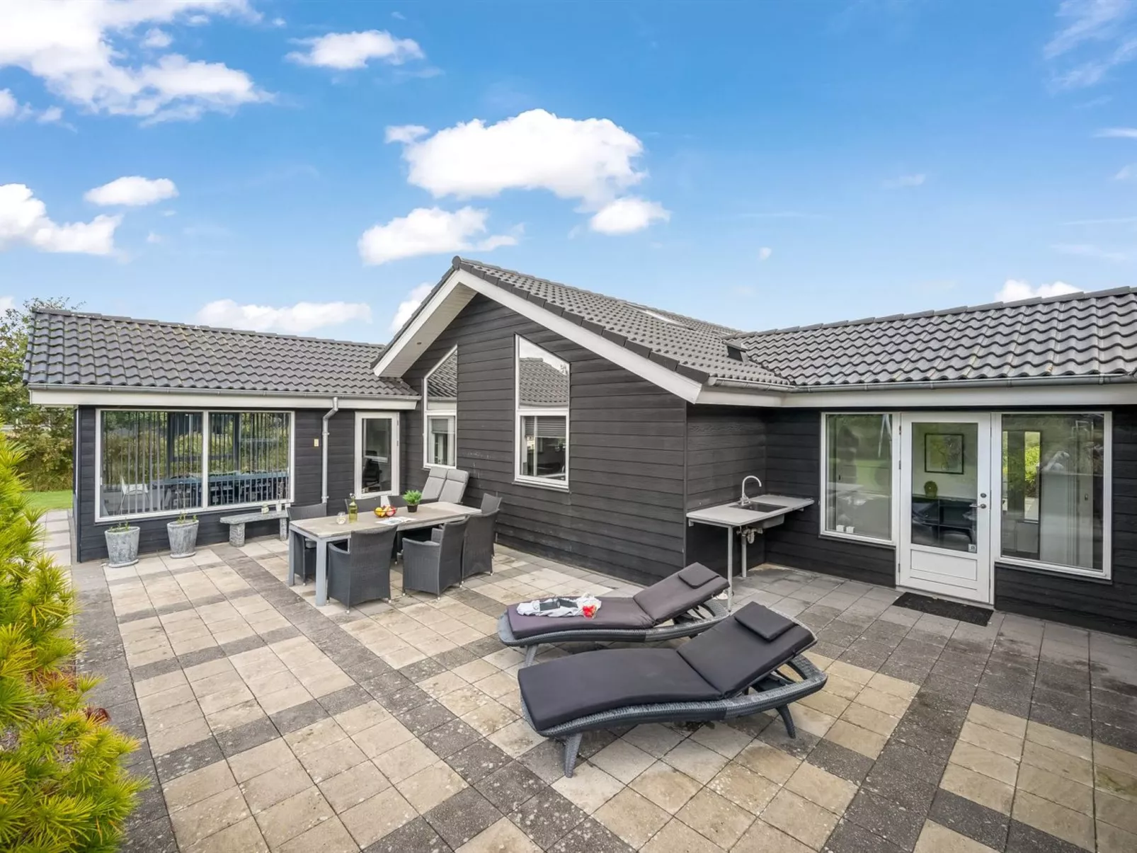 "Billa" - 450m from the sea-Buiten