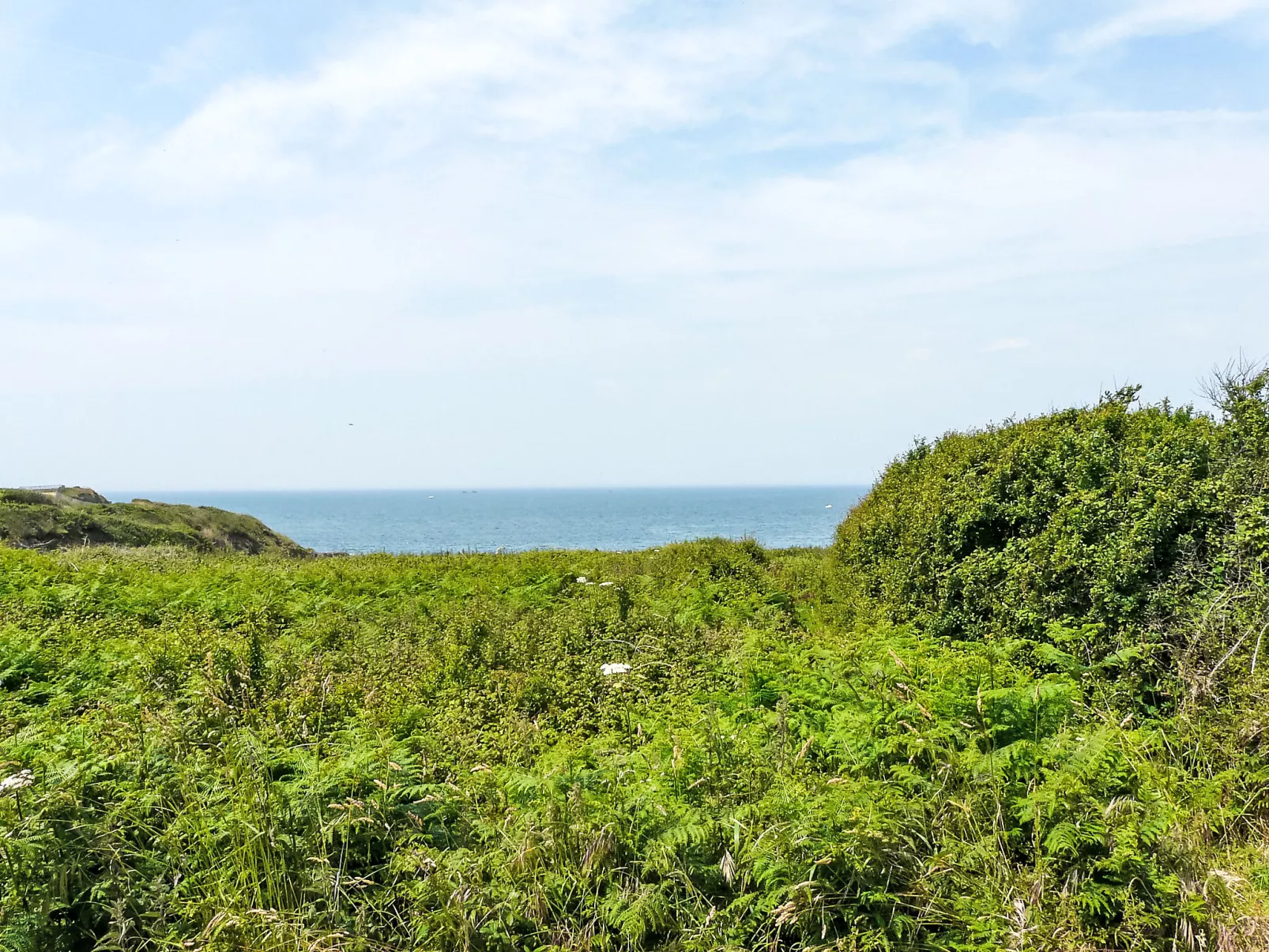 La Baie des Corsaires-Buiten