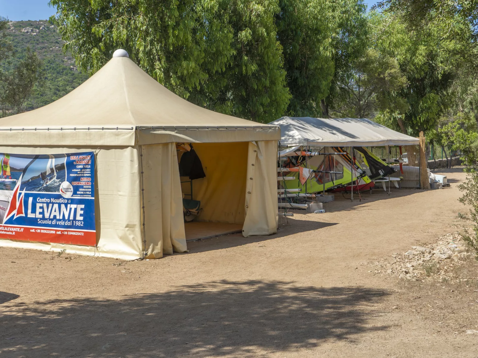 Camping Village Capo d'Orso-Buiten