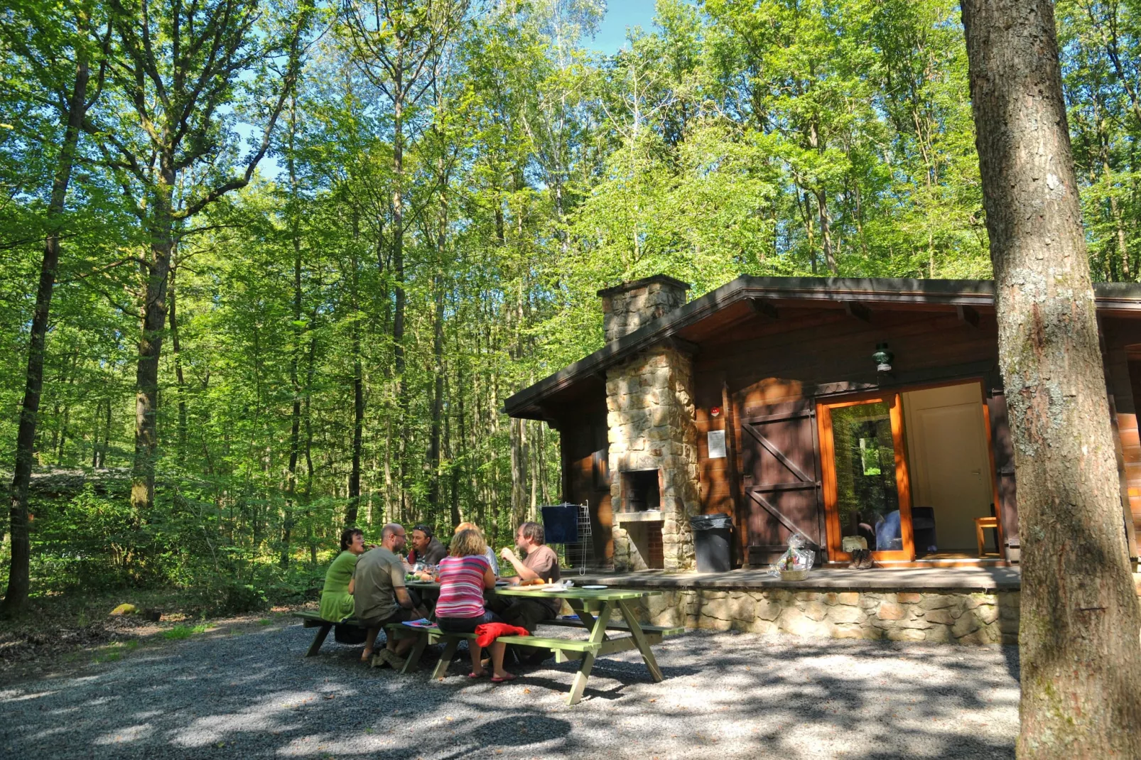 Village de Vacances Oignies 1-Buitenkant zomer