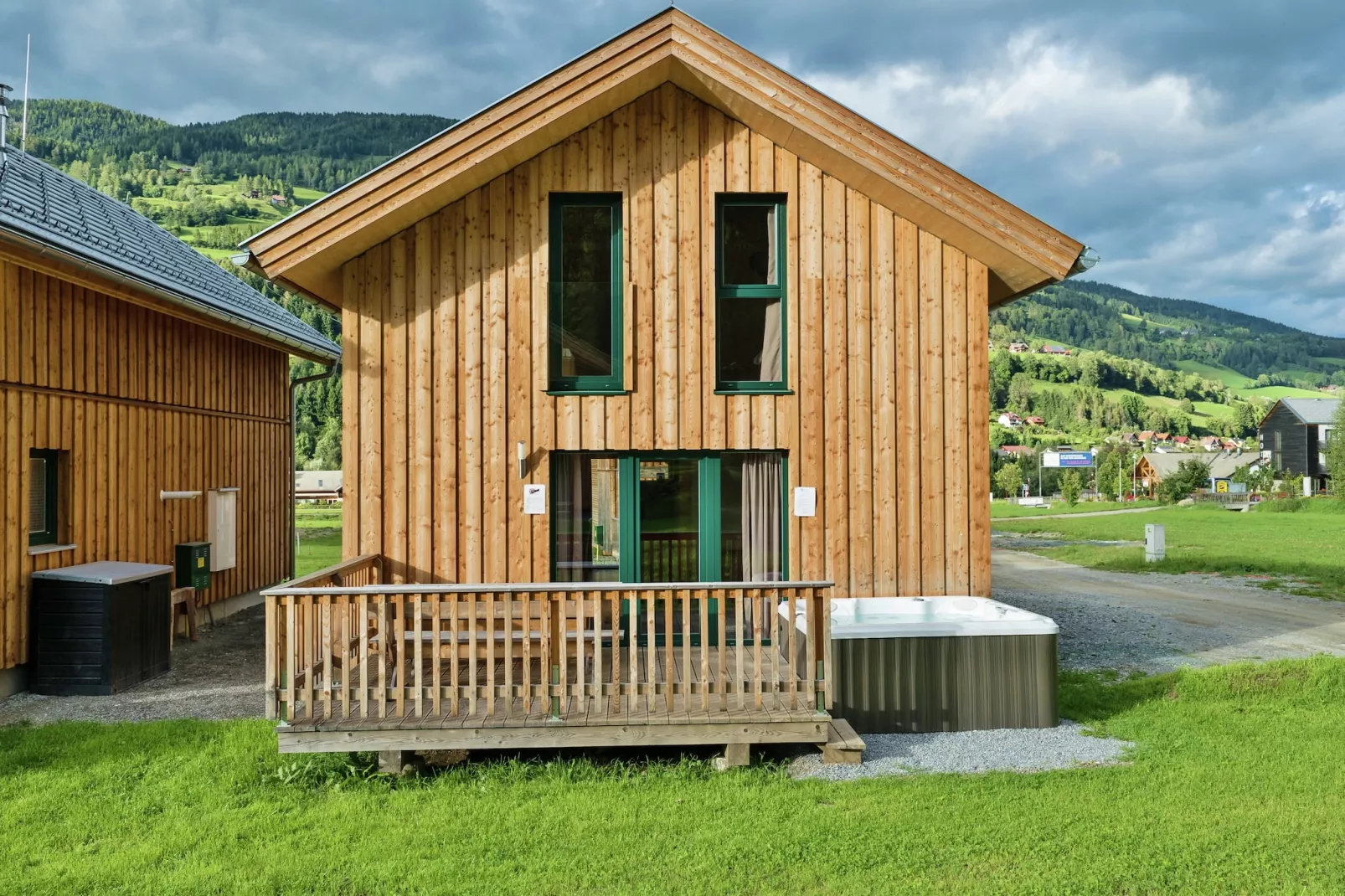 Kreischberg Chalets 2a-Buitenkant zomer