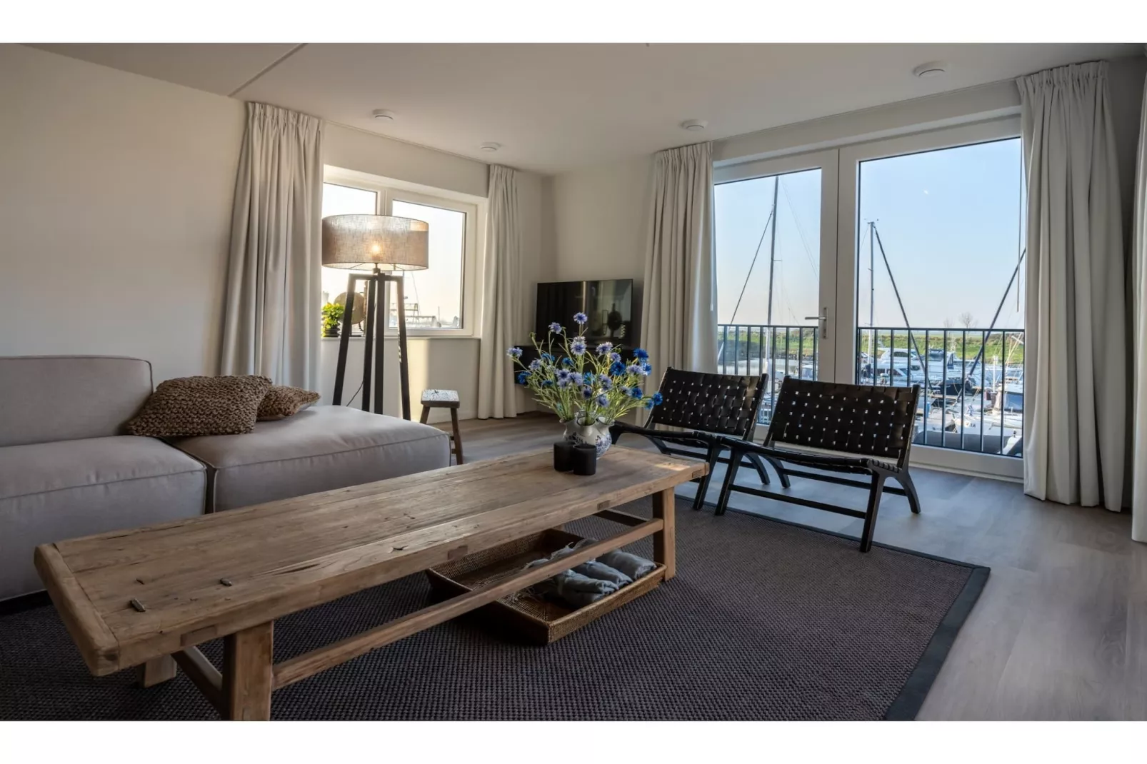 Harbour Loft 1K Residence Marina havenzicht-Woonkamer