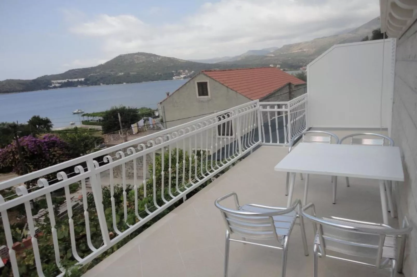 Apartments Marija Slano- Two-Bedroom Apartment with Balcony and Sea View - 1 (A)-Terrasbalkon