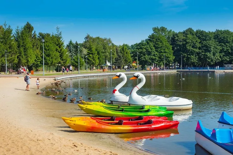 Domki wakacyjne RAJSKIE PIASKI dla 7 osób Dąbki-Gebieden zomer 5km