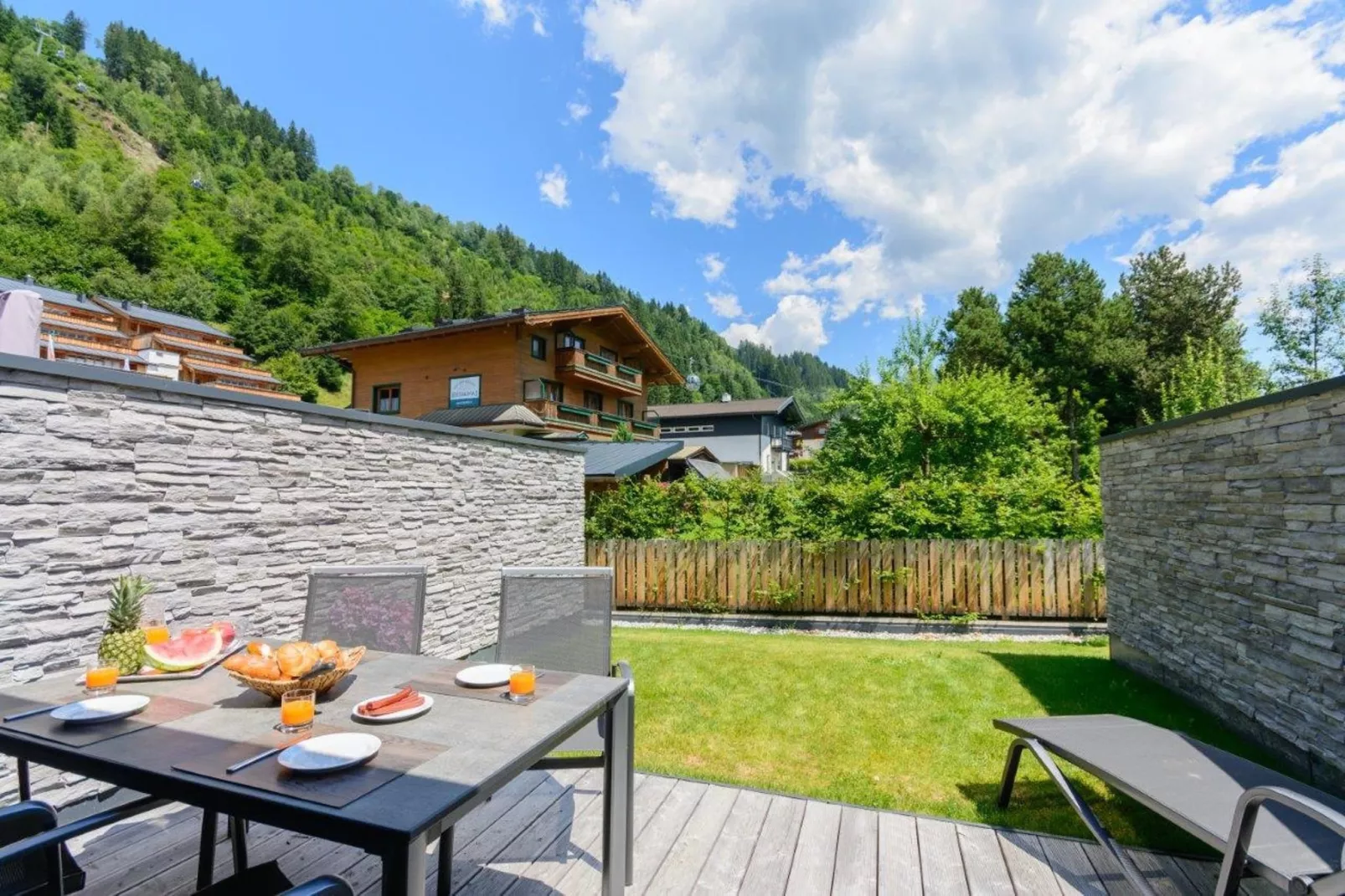 Residenz Wildkogelbahnen Top 6-Terrasbalkon