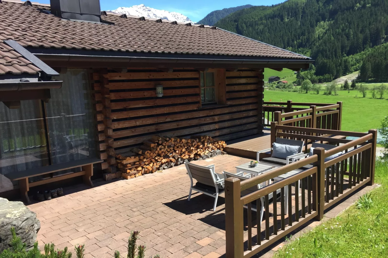 Schöneben  Chalet Bergkristall-Terrasbalkon