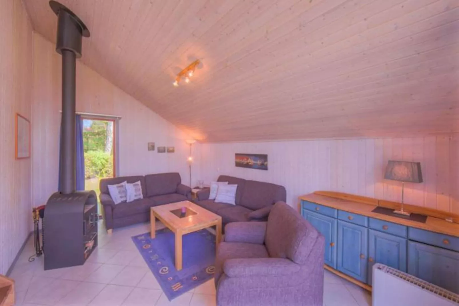 FH Wildgans Comfort mit Sauna & Kaminofen 81 qm 84-Woonkamer