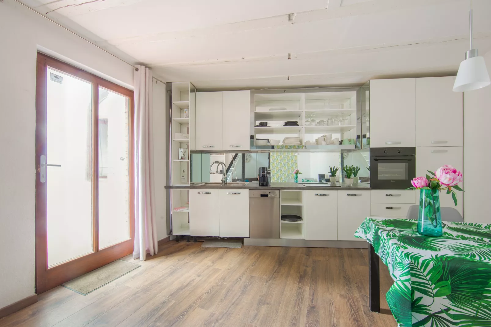 Maisonette im Taunus mit mediterrane Terrasse-Keuken