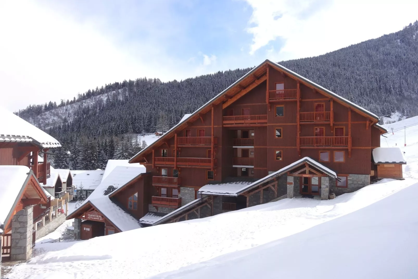 Chalet des Neiges 4-Exterieur winter