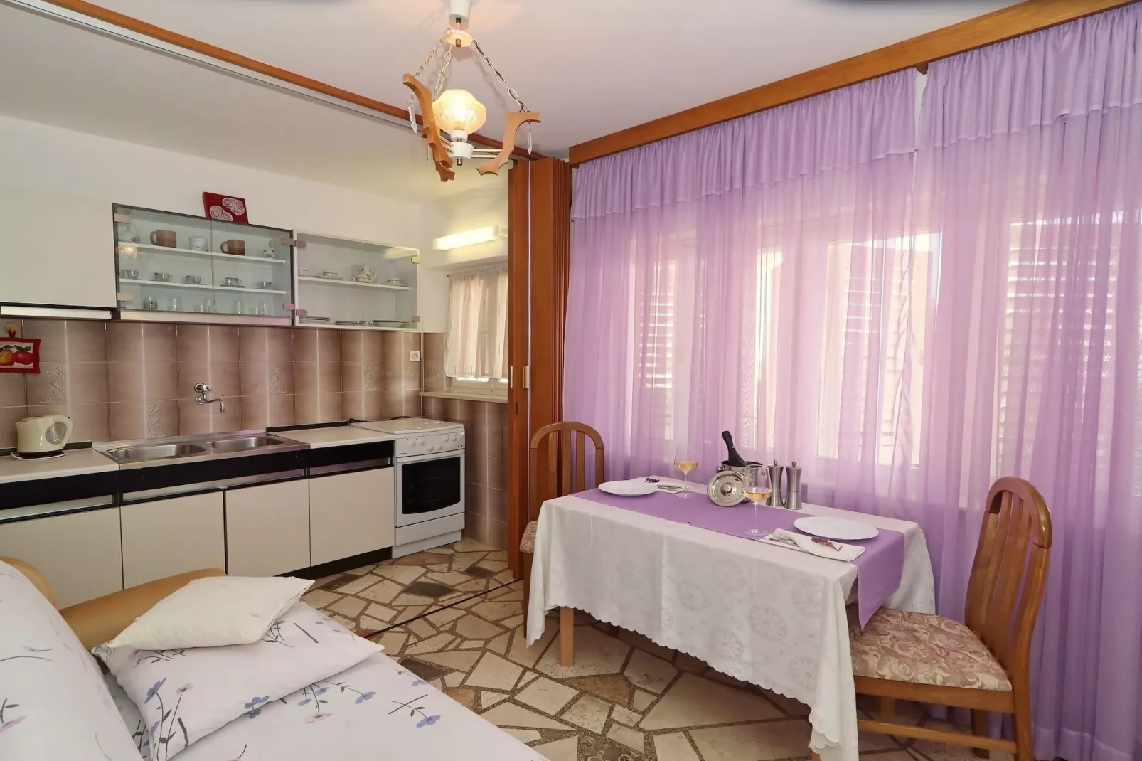 Apartments Villa Marijana - Standard One Bedroom Apartment with Terrace and Garden View (Marijana 4)-Keuken