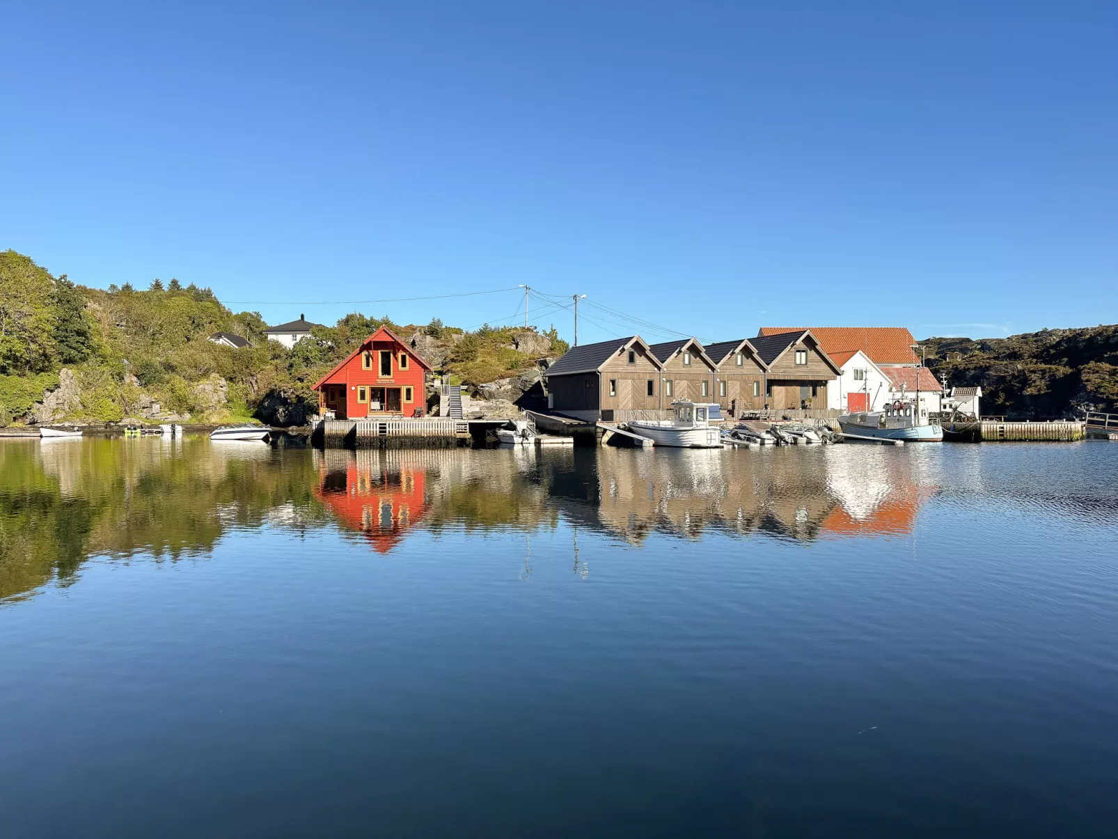 Nesjaholmen-Buiten