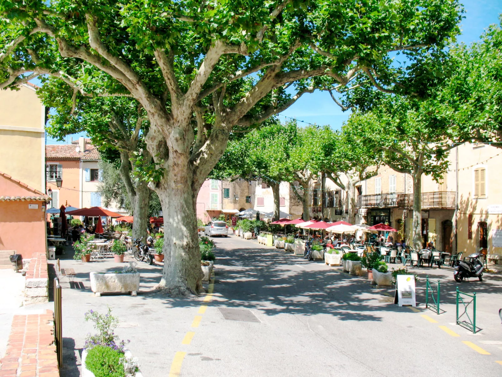 Maison de Village Les Ormeaux-Omgeving