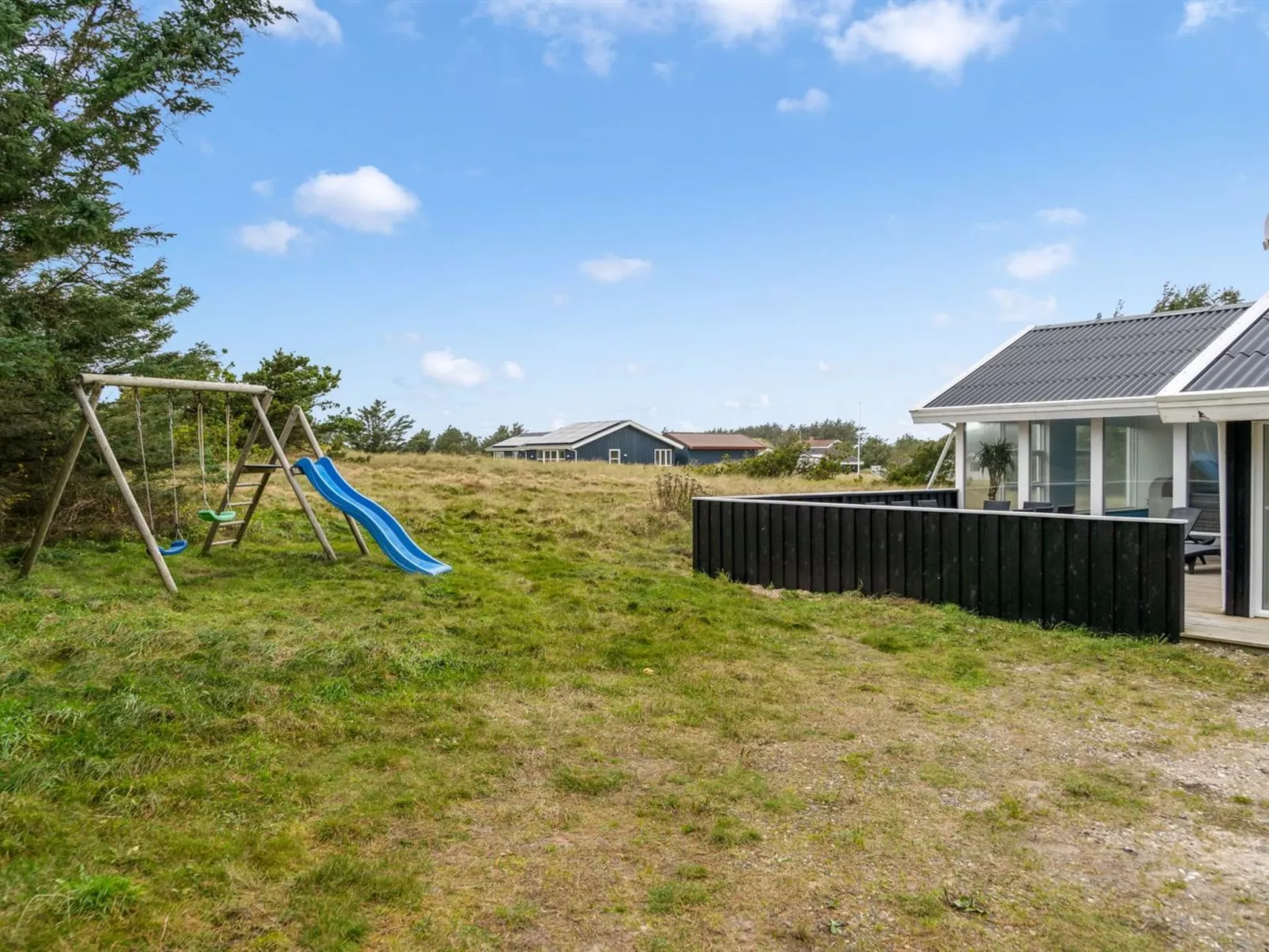 "Hanka" - 750m from the sea-Buiten