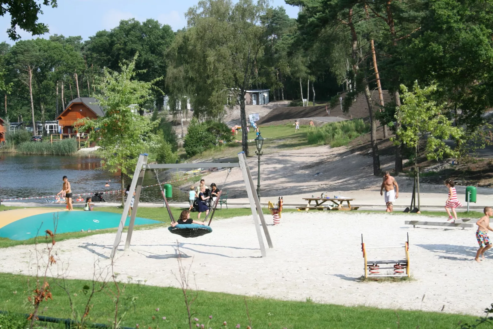 Resort Brunssummerheide 28-Tuinen zomer