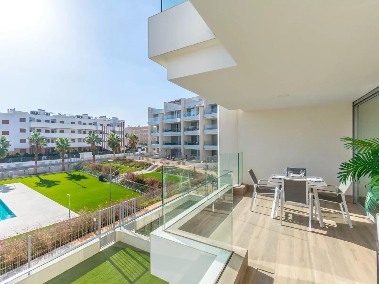 Ema Residencial-Buiten