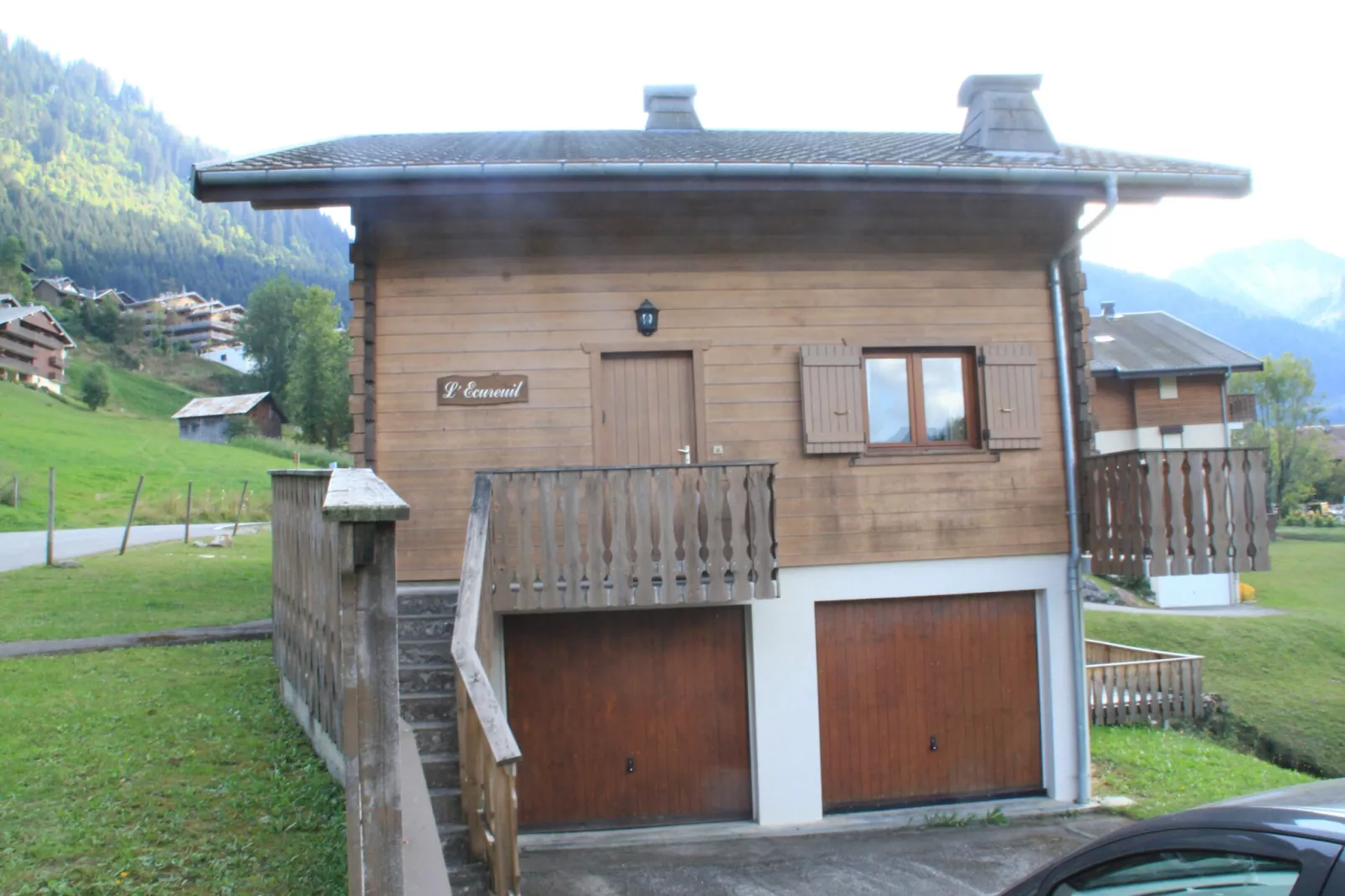 Chalet Ecureuil ECR CHARMING & NATURE 5 Pers.-Buitenlucht