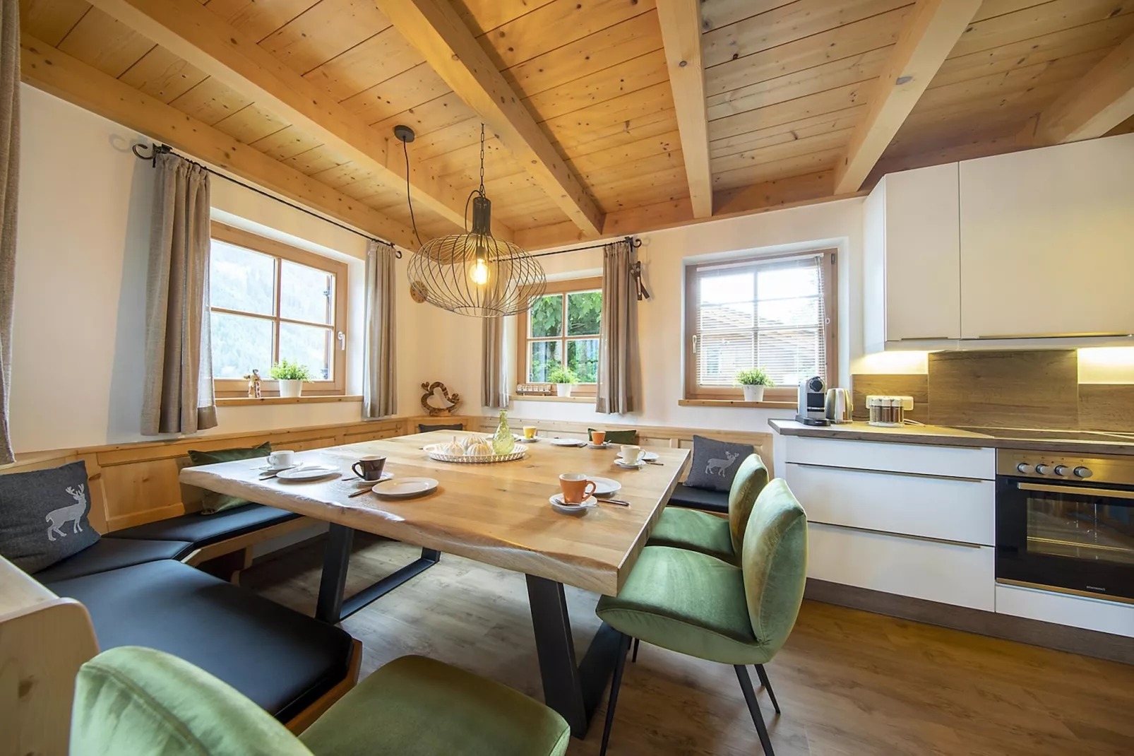 Schöneben Chalet  Hohe Tauern Blick-Eetkamer